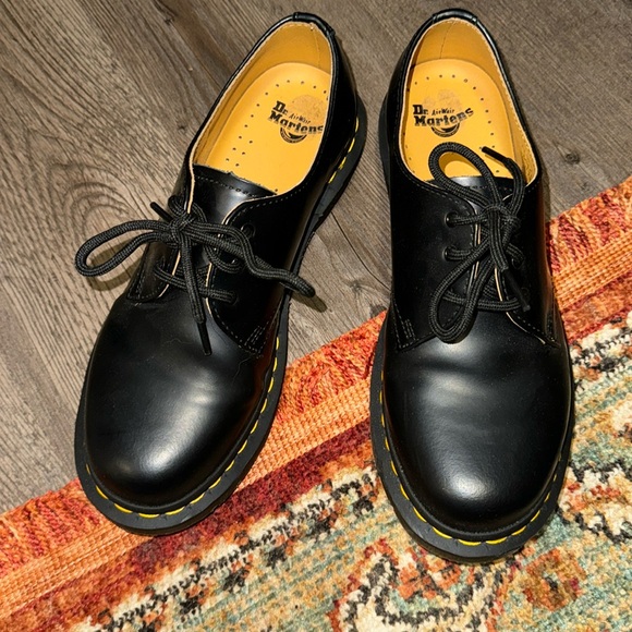 1461 SMOOTH LEATHER OXFORD SHOES Dr. Martins - Picture 2 of 4